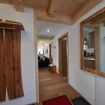 Hochalmbahnen 8w1, Waldrebe, Nahe Gondel, Hunde Willkommen Lejlighed