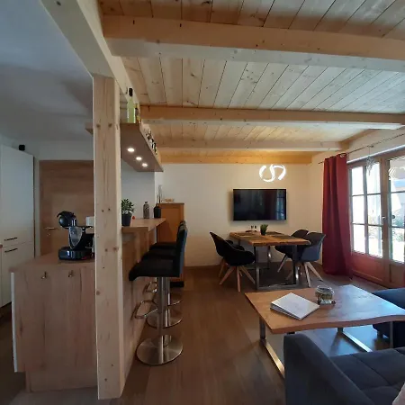 Hochalmbahnen 8w1, Waldrebe, Nahe Gondel, Hunde Willkommen 아파트 라우리스