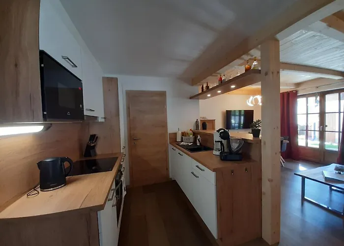 شقة Hochalmbahnen Chalets 8W1, Waldrebe, Nahe Gondel, Hunde Willkommen راوريس
