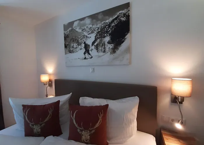 Hochalmbahnen Chalets 8W1, Waldrebe, Nahe Gondel, Hunde Willkommen راوريس